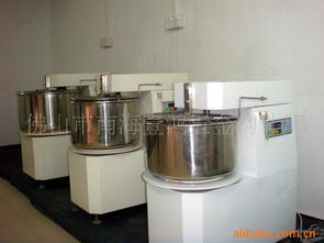 佛山市南海壹鴻五金構(gòu)件廠 匠心制造，打造高品質(zhì)米面機(jī)械與廚衛(wèi)雜品